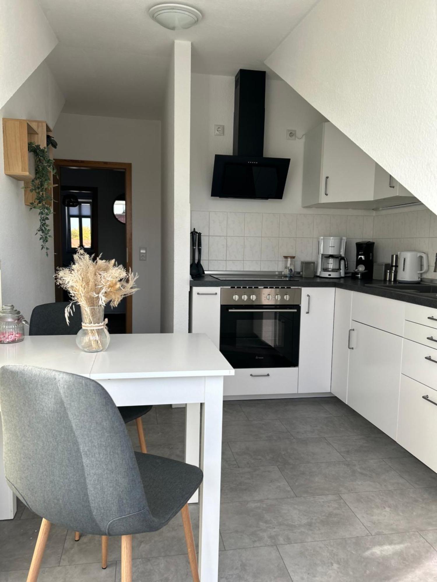 Gemuetliches Altstadtapartment Mit Balkon Und Smart Tv Erfurt Zewnętrze zdjęcie